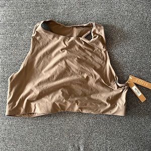Skims 3x Top